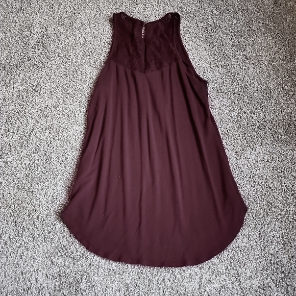 Dynamite small maroon shirt - Picture 2 of 3